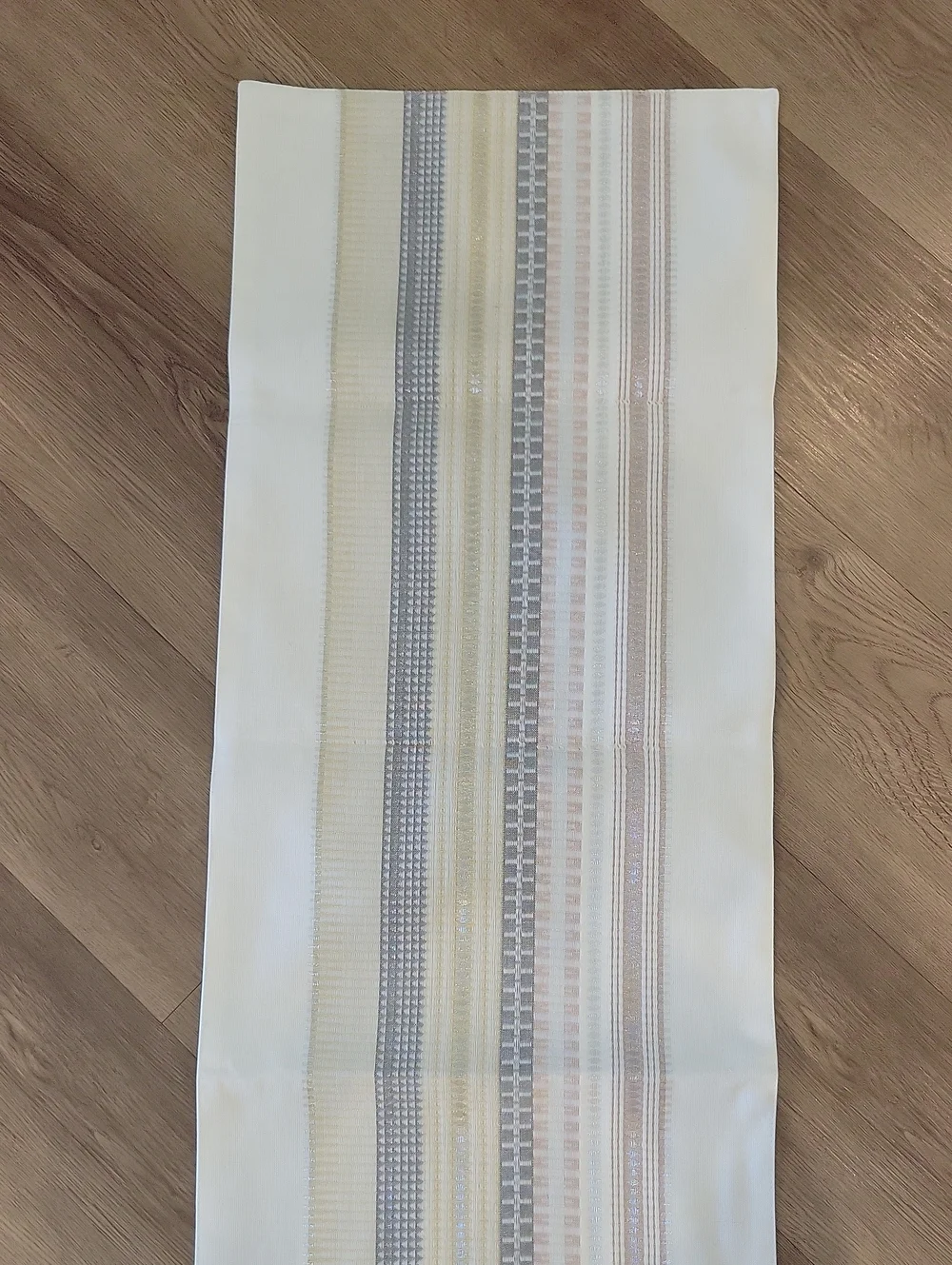 Threshold  Table Runner